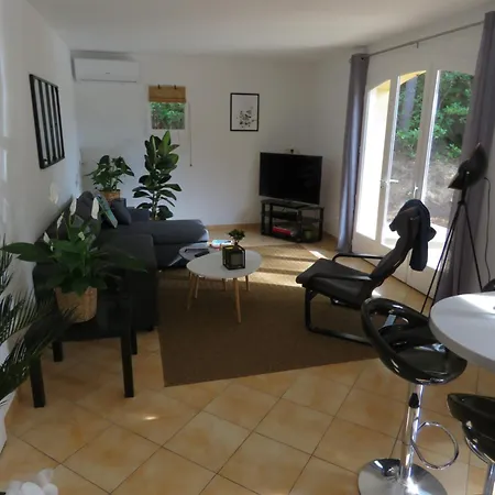 Le Vendemiaire Apartment
